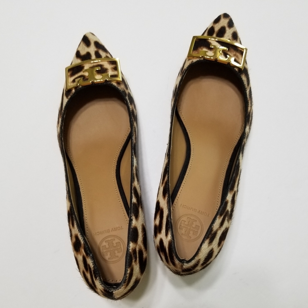 NWOB Tory Burch Gigi Calf-Hair Leopard Wedge Pumps Size 9 $348 - Picture 7 of 16